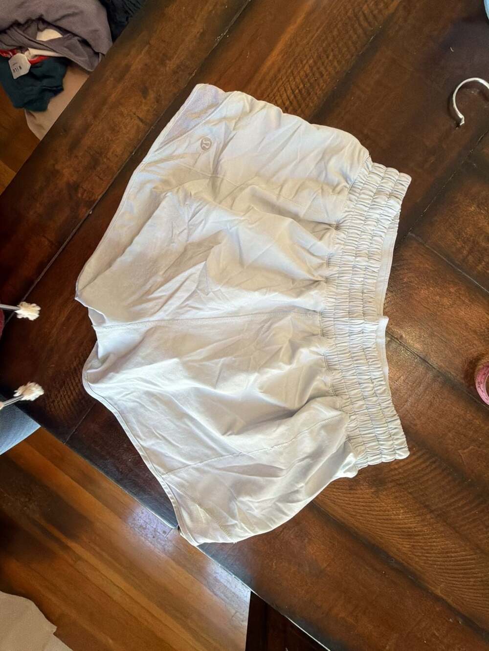 Lululemon Athletica Track That Mid-Rise Short 3" White Size 6